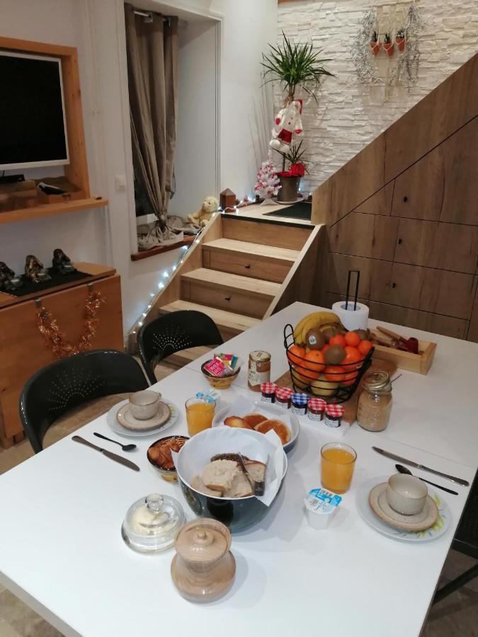 "Les Chaillottes" Chailles  Buitenkant foto